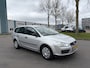 Ford Focus Wagon 1.6-16V Champion 101 PK. Leuke en zeer goed rijdende inruilauto met werkende airco !!! Tweede eigenaar !!