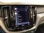 Volvo XC60 2.0 T6 Plug-in hybrid AWD Essential Bright I Panoramadak I Elek. Stoelen I Camera I Navi