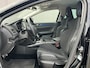 Renault Megane 1.6 TCe GT / 205 PK! / 4Control-systeem / Bose audio / Achteruitrij camera / Afneembare trekhaak (1650 KG) / Navigatie / 18" zomerset & 17" winterset