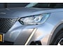 Peugeot e-2008 EV Allure Pack 50 kWh 3 Fase 92,1%SOH! | Adaptive Cruise | Stoelverwarming | Navigatie by App | Climate Control | Full-LED | Achteruitrijcamera | !!
