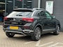 Volkswagen T-Roc 1.5 TSI Sport/VIRTUAL COCPIT/CAMERA/NAVI/CARPLAY/STOELVERWARMING!!