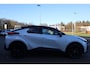 Toyota C-HR / C-HR+ PLUG-IN HYBRID 220 GR SPORT NIEUW&DIRECT LEVERBAAR! BLIND-SPOT STOEL/STUURVERW. 19"LMV PARK-SENSOREN KEYLESS