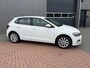 Volkswagen Polo 1.0 TSI 95 pk Highline , Adaptive Cruise , Parkeersensoren V+A , Parkassist, NAP, Navigatie, DAB+ , Stuurwiel multifunctioneel, 16"lichtmetalen velgen, Carplay, Actieve demping , Sportstoelen, etc.etc