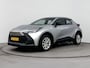 Toyota C-HR / C-HR+ 1.8 Hybrid 140 Active | Dodehoek detectie | Apple Carplay / Android Auto | Adaptive Cruise | Camera | 17 inch