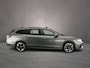 Volkswagen Passat Variant R-Line Edition 1.5 TSI eHybrid 272pk DSG Automaat Trekhaak, Panoramadak, Adaptive cruise control, Harman Kardon audio, Elektrische achterklep