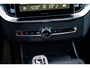 Volvo XC90 2.0 T8 Plug-in hybrid AWD Ultra Black Ed. Exec. Executive | Luchtvering | Gelaagd Glas | Bowers & Wilkins | Massage & Ventilatie Stoelen | Panoramadak |