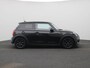 MINI Cooper Mini 1.5 Essential | Navigatie | Black pakket | Parkeer sensoren | Airco | Virtual cockpit | Union Jack achterlichten | Bluetooth