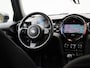 MINI Cooper Mini 1.5 Essential | Navigatie | Black pakket | Parkeer sensoren | Airco | Virtual cockpit | Union Jack achterlichten | Bluetooth