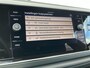 Volkswagen Polo 1.0TSI/95PK DSG R Line · Stoelverwarming · Camera · Apple/Android Car Play · Clima · Navigatie · Garantie t/m 08-08-2026