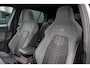 Volkswagen Golf 1.5 eTSI R-Line Bns | 3X R-Line | Pano | IQ | Adap. Cruise