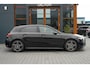 Mercedes-Benz A-klasse 180 Bns Solution AMG | Pano | Led | Cruise | CarPlay | Camera