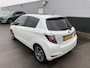 Toyota Yaris 1.5 Full Hybrid Dynamic VOLLEDIG DEALERONDERHOUDEN! PANORAMADAK, Navigatie, stoelverwarming, cruise control, keyless entry- & start, nette Nederlandse auto, hybride, automaat!