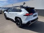 Toyota RAV4 2.5 Hybrid AWD Bi-tone edition Parelmoer, navigatie Apple CarPlay/Android Auto, stoelverwarming, draadloze telefoonlader, elektr. achterklep, automaat!
