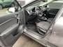 Renault Captur 1.0 TCe 90 Edition One Stuurverwarming, achteruitrij camera, 360° camera, Dodehoekdetectie, parkeersensoren voor- en achter, draadloze telefoonlader, NL-auto