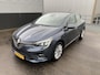 Renault Clio 1.0 TCe Intens Nederlandse auto, achteruitrij camera, navigatie, draadloze telefoonlader, keyless entry- & start, parkeersensoren voor- & achter