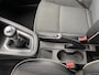 Renault Clio 1.0 TCe Intens Nederlandse auto, achteruitrij camera, navigatie, draadloze telefoonlader, keyless entry- & start, parkeersensoren voor- & achter