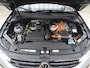 Volkswagen Tiguan 1.4 TSI eHybrid R-Line Business * PANORAMAKDAK * 40 KM ACCU RANGE !!