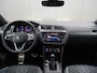 Volkswagen Tiguan 1.4 TSI eHybrid R-Line Business * PANORAMAKDAK * 40 KM ACCU RANGE !!