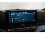 Abarth 500c Turismo 42 kWh | 8 Jaar Garantie | Alcantara | Camera | Navigatie | Stoelverwarming | Parkeersensoren | Apple Carplay & Android Auto |