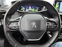 Peugeot 2008 1.2 Allure Pack 100pk | 1ste Eigenaar | Navigatie | Climate Control | Cruise Control | 17"LMV | LED | Camera | Apple Carplay/Android Auto |