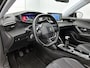Peugeot 2008 1.2 Allure Pack 100pk | 1ste Eigenaar | Navigatie | Climate Control | Cruise Control | 17"LMV | LED | Camera | Apple Carplay/Android Auto |
