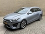 Kia Ceed Sportswagon 1.6 GDI PHEV DynamicLine | Navigatie | Camera | Lane assist | Apple CarPlay / Android Auto | DAB | LED | Keyless entry&start | Climate control | Stoel&stuurverwarming | 16 inch velgen | Volledig dealeronderhouden | Fabrieksgarantie