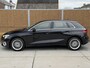 Audi A3 Sportback 30 TFSI Advanced edition Automaat | DAB | LED verlichting | Apple CarPlay | Navigatiesysteem | Cruise & climate control | Lane assist | Lichtmetalen velgen | Parkeersensoren achter