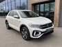 Volkswagen T-Roc 1.5 TSI 150pk DSG R-Line | Trekhaak | Camera | Keyless | Elek. Achterklep | Dode hoek | Rijklaar incl. 1 jaar Bovag garantie