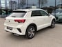 Volkswagen T-Roc 1.5 TSI 150pk DSG R-Line | Trekhaak | Camera | Keyless | Elek. Achterklep | Dode hoek | Rijklaar incl. 1 jaar Bovag garantie