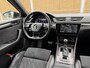 Skoda Superb Combi 1.4 TSI iV Sportline Business Automaat | Trekhaak uitklapbaar | Rondomzicht camera | DAB | Navigatiesysteem groot | LED verlichting | Cruise control adaptief | Canton HiFi | Voorruitverwarming | Stoelverwarming voor+achter