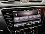 Skoda Superb Combi 1.4 TSI iV Sportline Business Automaat | Trekhaak uitklapbaar | Rondomzicht camera | DAB | Navigatiesysteem groot | LED verlichting | Cruise control adaptief | Canton HiFi | Voorruitverwarming | Stoelverwarming voor+achter