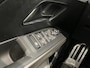 Peugeot 3008 1.2 Hybrid 145 GT | APPLE CARPLAY & ANDROID AUTO | CAMERA | STOELVERWARMING | STUURVERWARMING |