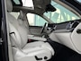 Volvo XC90 2.0 T8 Plug-in hybrid AWD Ultra Bright 455pk Luchtvering / Bowers Wilkins Audio / Massage Stoelen