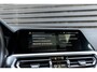 BMW 3-Serie 330e High Executive M Sport / PANO / LEDER / TREKHAAK / 360 CAMERA