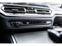 BMW 3-Serie 330e High Executive M Sport / PANO / LEDER / TREKHAAK / 360 CAMERA