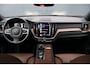 Volvo XC60 2.0 Recharge T6 AWD Leer | Panoramadak | Stoel-/ Stuurverwarming | Apple Carplay / Android Auto
