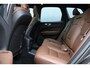 Volvo XC60 2.0 Recharge T6 AWD Leer | Panoramadak | Stoel-/ Stuurverwarming | Apple Carplay / Android Auto
