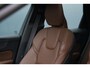 Volvo XC60 2.0 Recharge T6 AWD Leer | Panoramadak | Stoel-/ Stuurverwarming | Apple Carplay / Android Auto