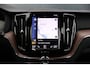Volvo XC60 2.0 Recharge T6 AWD Leer | Panoramadak | Stoel-/ Stuurverwarming | Apple Carplay / Android Auto