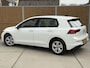 Volkswagen Golf 1.0 TSI Life Business Stoel- en stuurverwarming | LED verlichting | Adaptieve cruise control | Climate control | Navigatiesysteem | Ergoactive bestuurdersstoel | DAB | Parkeersensoren voor en achter