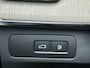 Volvo XC90 2.0 T8 Plug-in hybrid AWD Ultra Dark 455pk Luchtvering / Bowers Wilkins / Trekhaak / Massage Stoelen