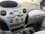 Toyota Yaris 1.3-16V VVT-i Sol AUTOMAAT 1 Jaar APK Lage KM