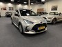 Mazda 2 Hybrid 1.5 Select Automaat 116PK Panodak DAB+ Apple CarPlay Camera PDC All Season banden