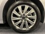 Mazda 2 Hybrid 1.5 Select Automaat 116PK Panodak DAB+ Apple CarPlay Camera PDC All Season banden
