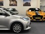 Mazda 2 Hybrid 1.5 Select Automaat 116PK Panodak DAB+ Apple CarPlay Camera PDC All Season banden