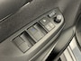 Mazda 2 Hybrid 1.5 Select Automaat 116PK Panodak DAB+ Apple CarPlay Camera PDC All Season banden