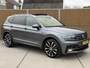 Volkswagen Tiguan Allspace 1.5 TSI Highline Business R 7p.| Leren bekleding | Stoelverwarming | LED verlichting | Panoramadak | Adaptieve cruise control | Stoelverwarming | Sportonderstel | Achteruitrijcamera