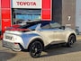 Toyota C-HR / C-HR+ 2.0 Plug-in Hybrid 220 GR SPORT NIEUW DIRECT LEVERBAAR STOEL/STUURWIELVERWARMING PDC DRAADLOOSLADEN