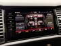 Skoda Kodiaq 1.5 TSI Sportline Business Automaat | Grootscherm navigatiesysteem | Adaptieve cruise control | Voorruitverwarming | Stoelverwarming voor en achter | Canton HiFi | Keyless | Achteruitrijcamera | Parkeersensoren voor en achter