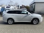 Mitsubishi Outlander 2.0 PHEV Instyle | Pano | camera achter |